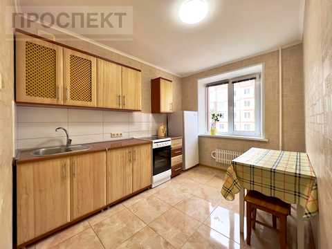 квартира за адресою Михайла Лушпи просп. (Космонавтів), 43/2