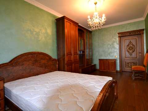 квартира по адресу Князя Романа Мстиславича ул. (Генерала Жмаченка), 2