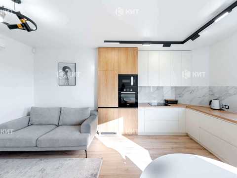 квартира за адресою Професорська вул., 18