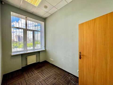 комерційна за адресою Миколи Пимоненка вул., 13
