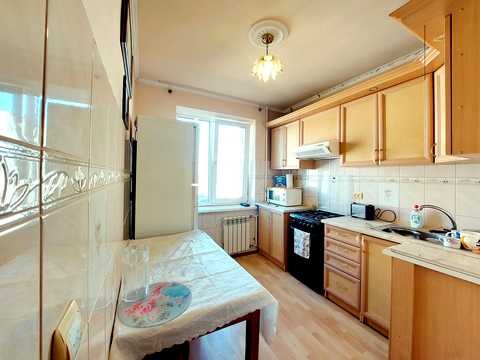 квартира за адресою Низинна вул., 4