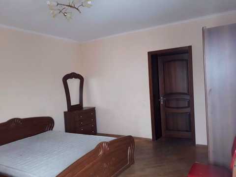 квартира за адресою Юрія Литвинського вул. (Російська), 64
