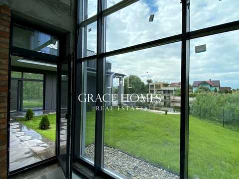 дом по адресу Вишнева