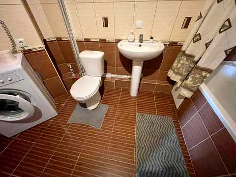 квартира по адресу Сім'ї Кульженків ул. (Петра Дегтяренка), 8