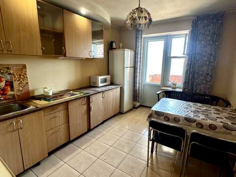 квартира за адресою Драгоманова вул., 15-А