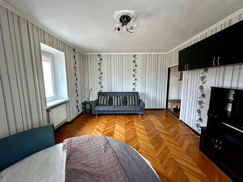 квартира по адресу Варшавска ул. (Ширшова), 33/7