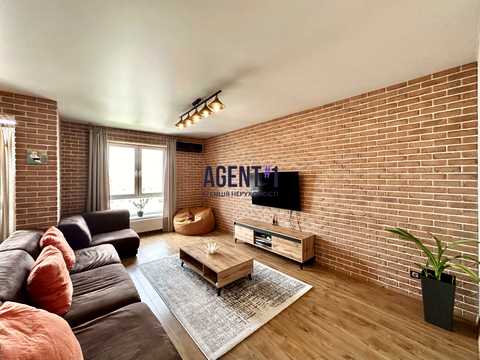 квартира за адресою Петрівська вул., 1-А