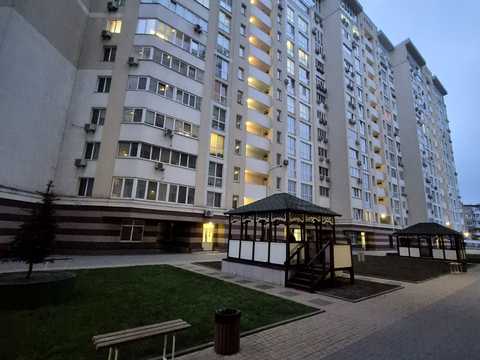 квартира по адресу Александровская ул., 1