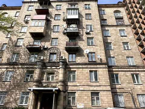 квартира по адресу Кловский спуск, 17