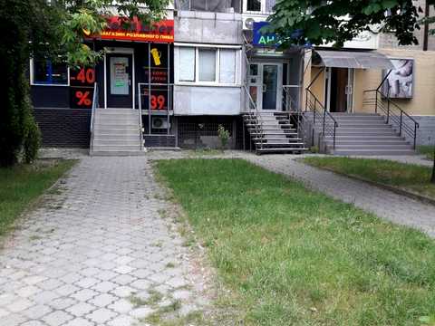 коммерческая по адресу Героев просп., 3