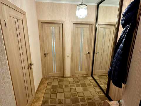 квартира за адресою Наталії Ужвій вул., 12
