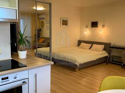 квартира по адресу Героев Днепра ул., 15