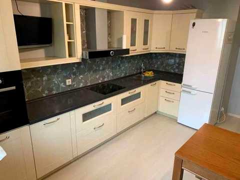 квартира за адресою Йорданська вул. (Лайоша Гавро), 1