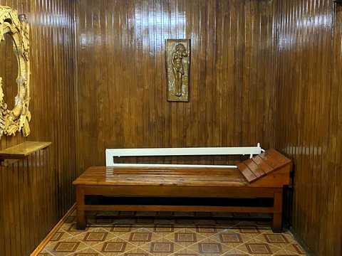 комерційна за адресою Перемоги вул., 393