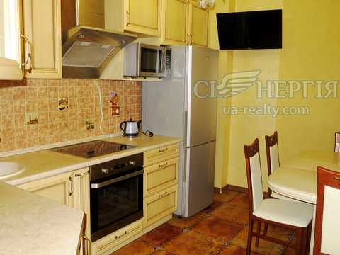 квартира за адресою Регенераторна вул., 4