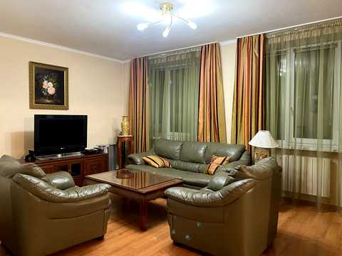 квартира за адресою Миколи Амосова вул., 2