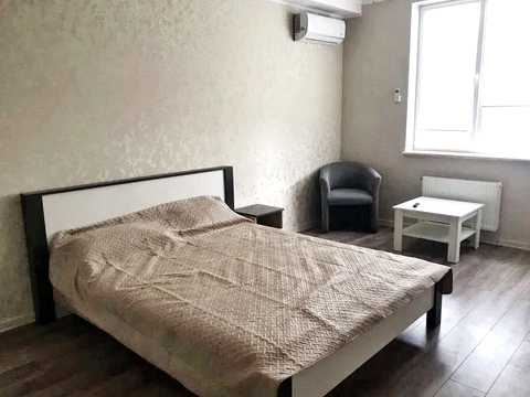 квартира за адресою Олени Пчілки вул., 8