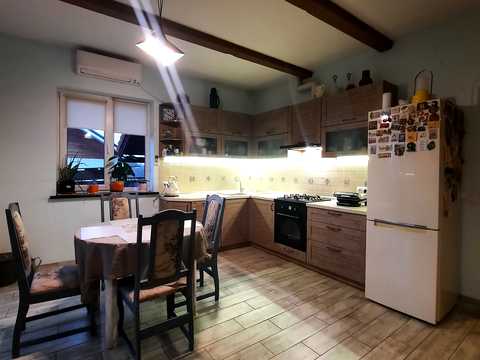 дом по адресу 6 лінія
