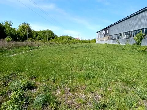 комерційна за адресою смт. Клевань, вул. Центральна, 32а