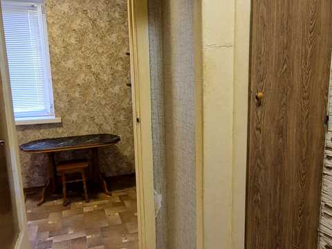квартира за адресою Михайла Лушпи просп. (Космонавтів), 52
