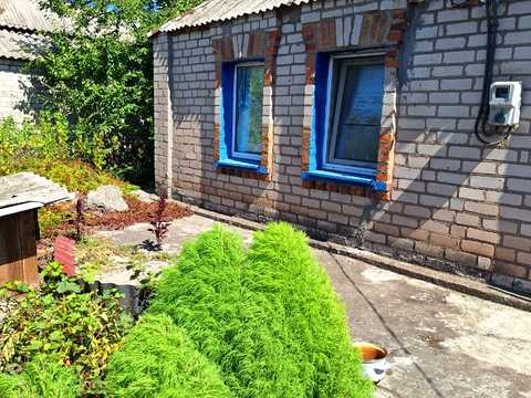 дом по адресу Центральна, 10