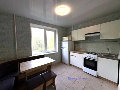 квартира по адресу Героев просп., 45
