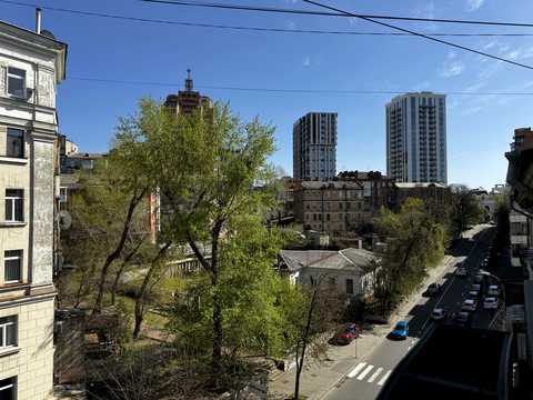 квартира по адресу Обсерваторная ул., 17
