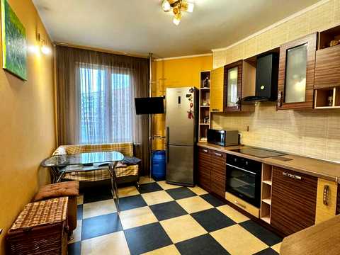 квартира за адресою Гольдбергівська вул. (1-ї Кінної Армії), 9