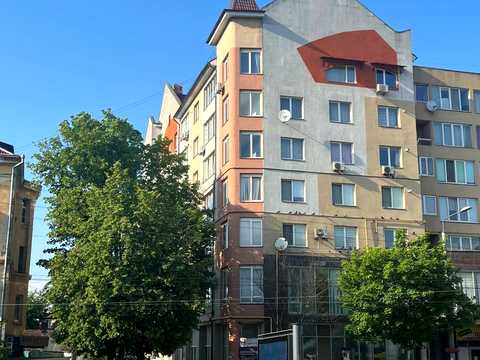 квартира за адресою Незалежності вул., 83