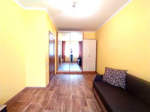 квартира за адресою Подільська вул., 1