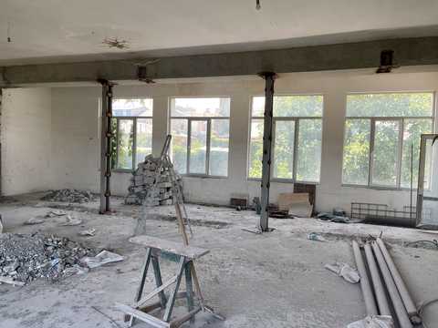 комерційна за адресою Ніни Строкатої вул. (Буніна), 13