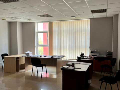 коммерческая по адресу Клочковская ул., 111а