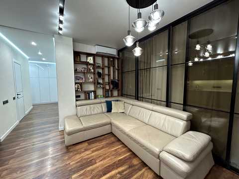 квартира за адресою Каховська вул., 60
