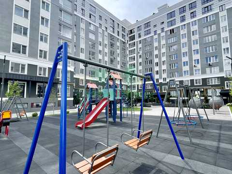 комерційна за адресою Івана Кожедуба вул., 8-A