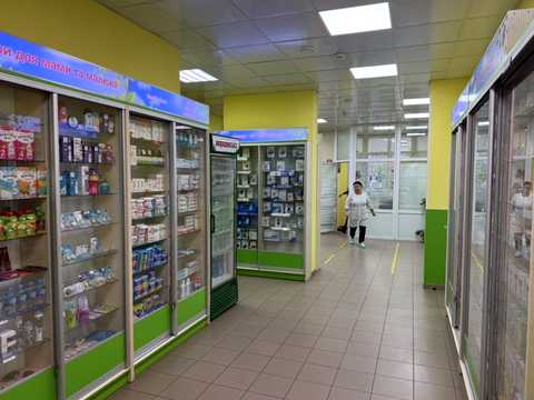 комерційна за адресою Градинська вул., 11