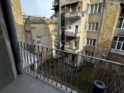 квартира за адресою Ярослава Стецька вул. (Добролюбова), 11