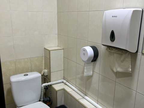 комерційна за адресою Незалежності бульв. (50 років Жовтня), 14