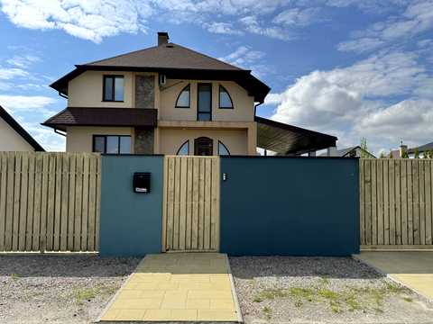 дом по адресу Гора