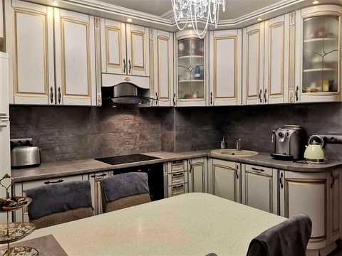 квартира по адресу Олены Пчилки ул., 4