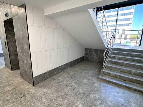 квартира за адресою Надрічна вул., 8