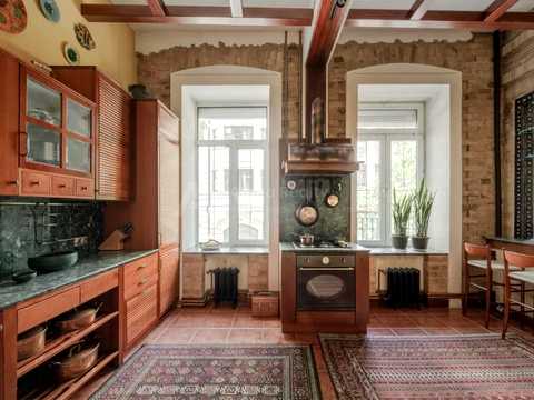 квартира за адресою Десятинна вул., 13