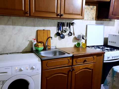 квартира за адресою Лахтинська вул., 13а