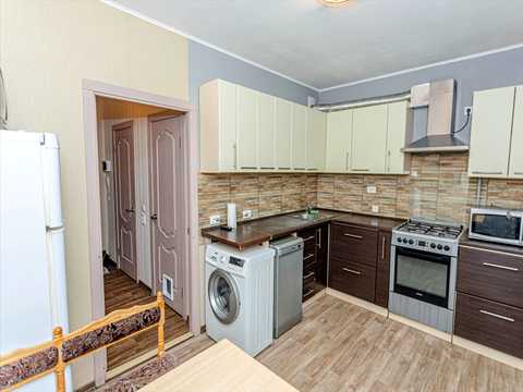 квартира за адресою Боровиковського бульв., 5