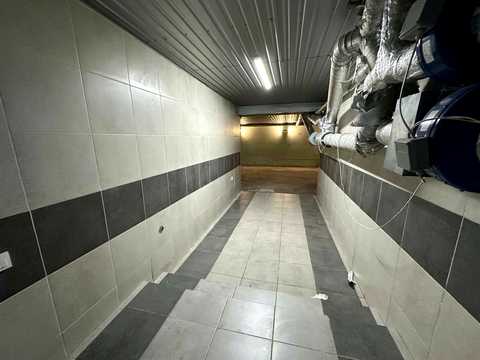 коммерческая по адресу Саксаганского ул., 45