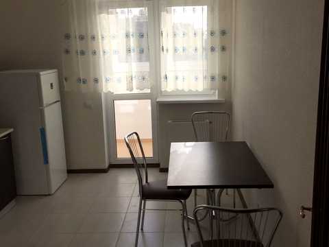 квартира по адресу Сім'ї Кульженків ул. (Петра Дегтяренка), 35