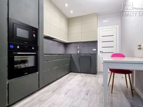 квартира за адресою Миколи Гулака вул., 4