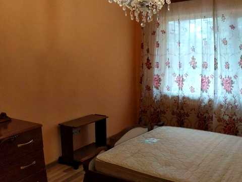 квартира за адресою Зодчих вул., 30