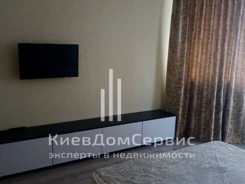 квартира по адресу Олены Пчилки ул., 8