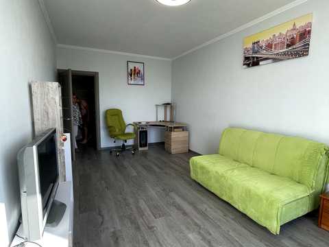 квартира за адресою Ованеса Туманяна вул., 3