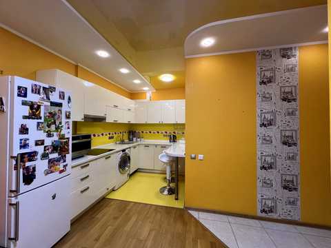 квартира за адресою Регенераторна вул., 4 к13